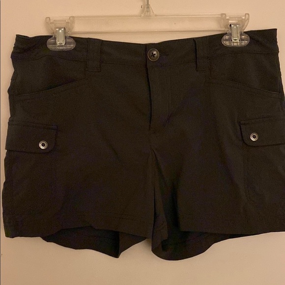 Eddie Bauer Pants - Eddie Bauer Women’s Cargo Shorts